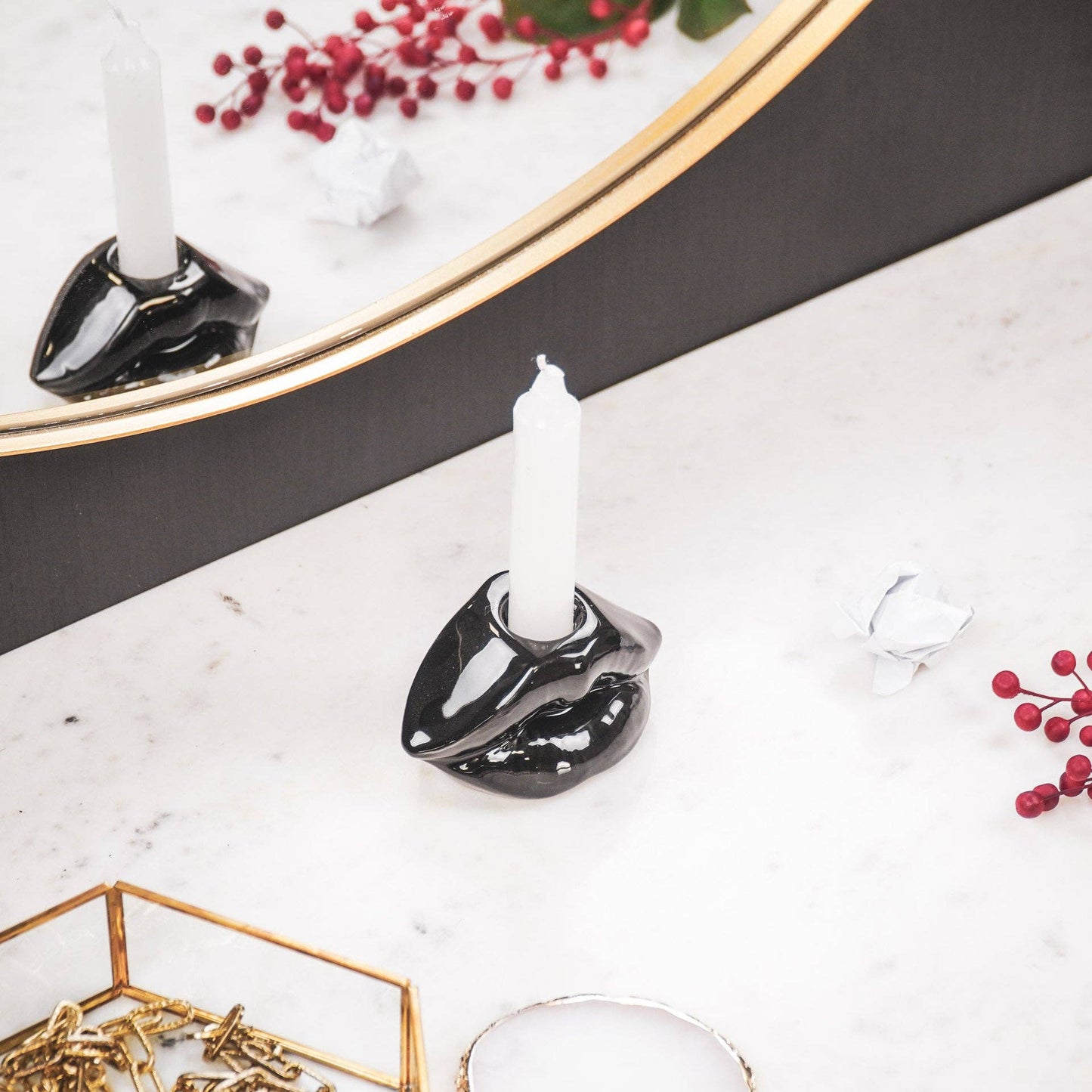 Lip-shaped Candlestick - Black