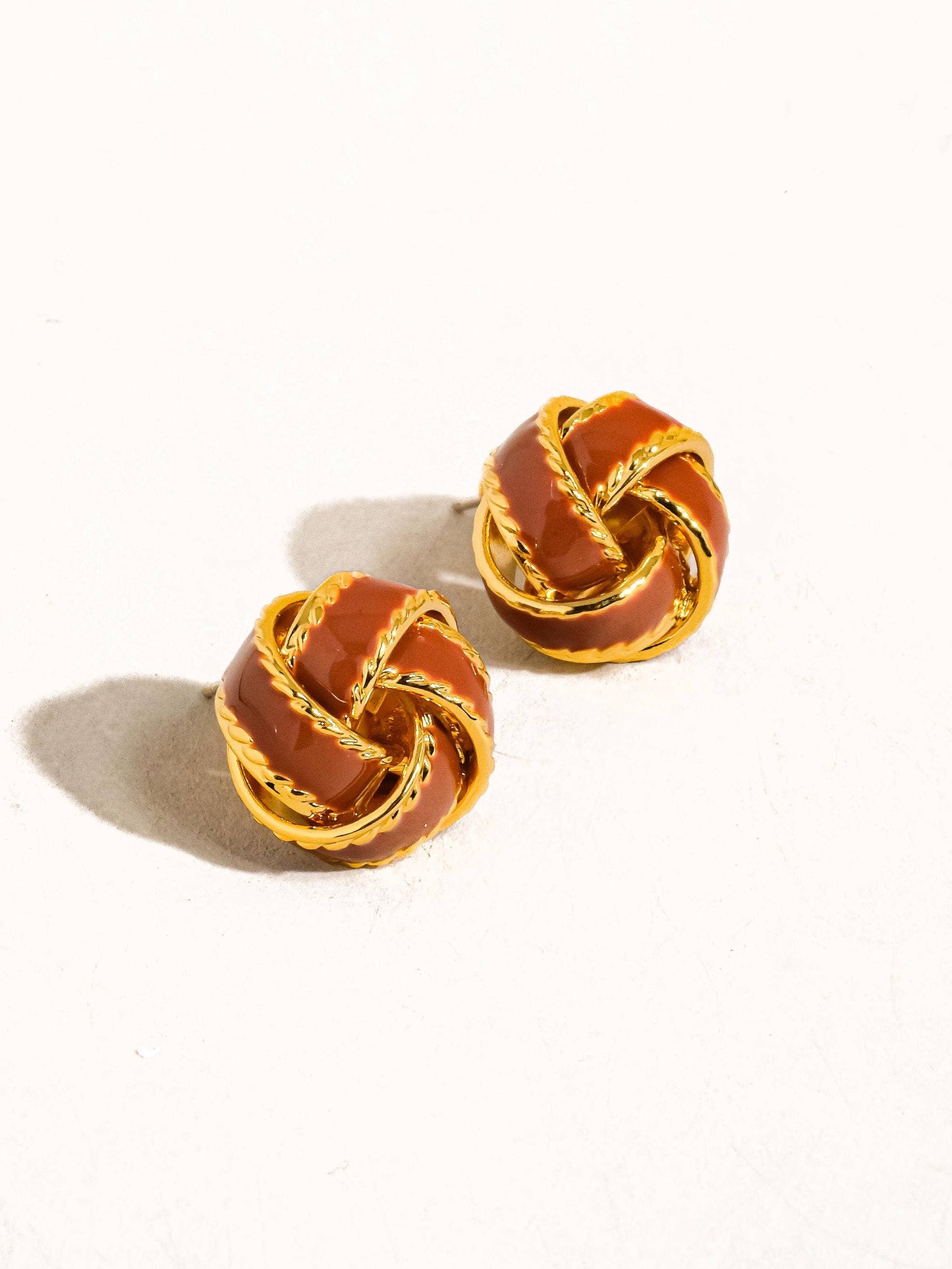 Gina - 18K Gold Plated Knot Earrings - Red Enamel