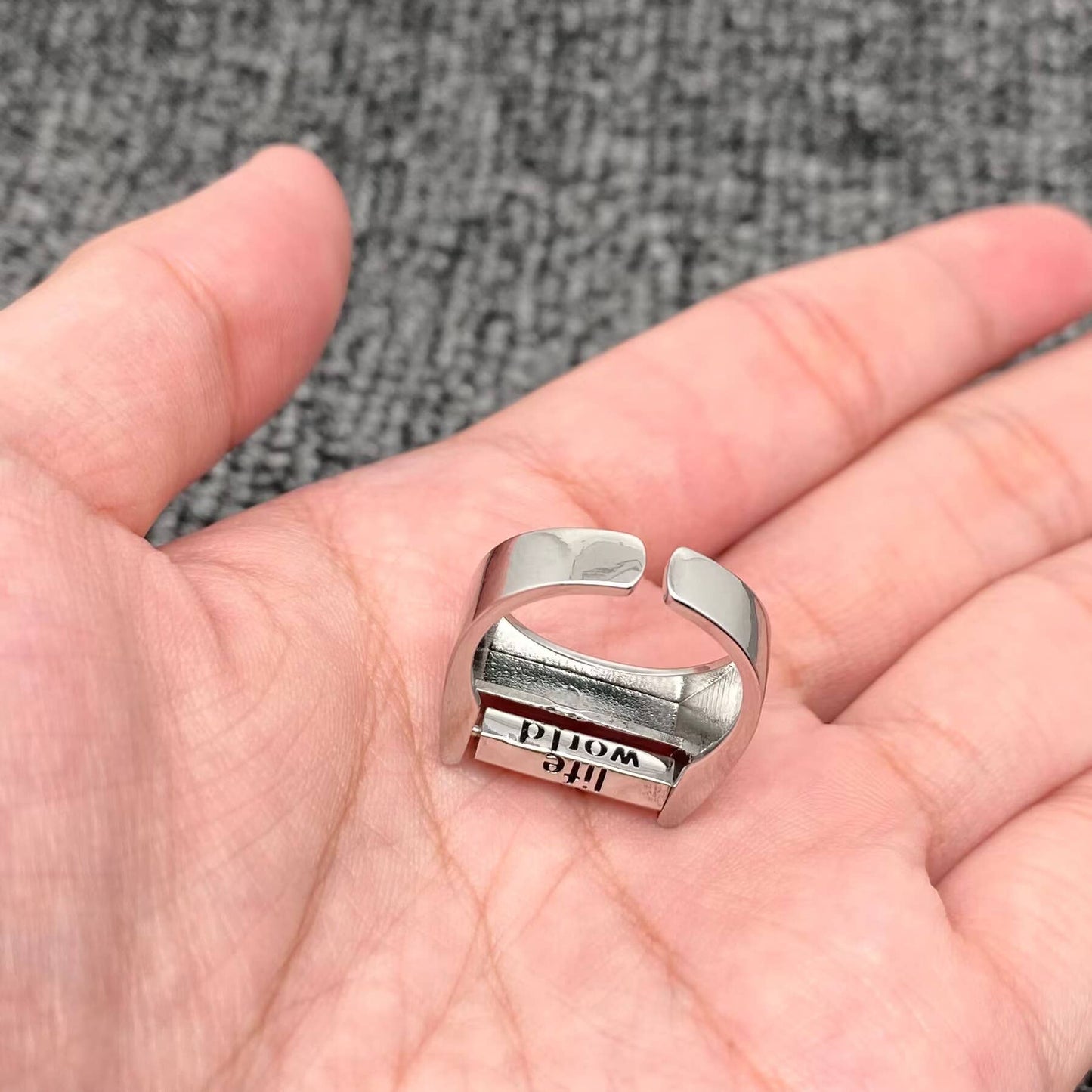 Fuck Everything Roterbar Ring