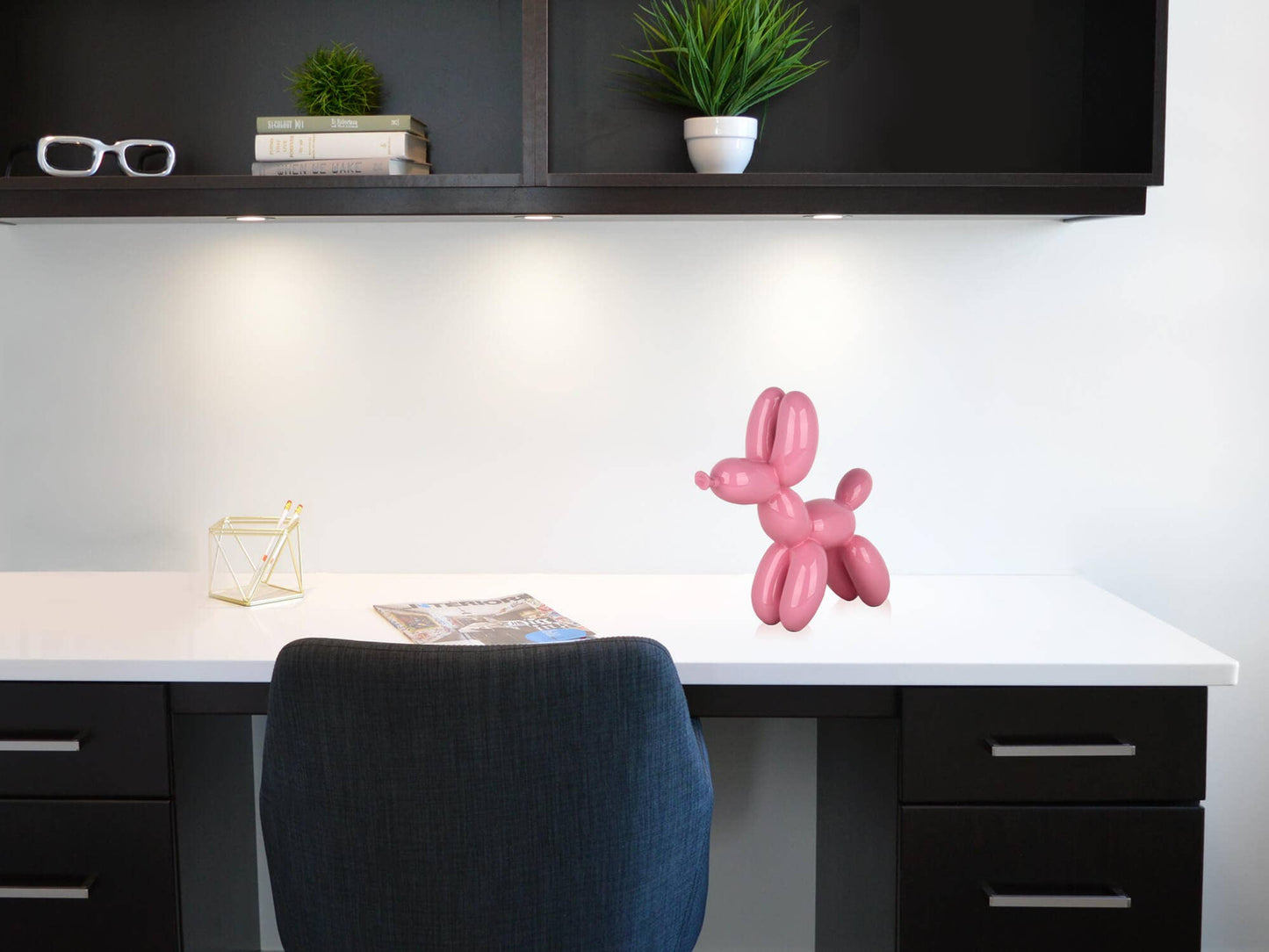 Balloon Dog - Resin Sculpture - Pink - Ornament