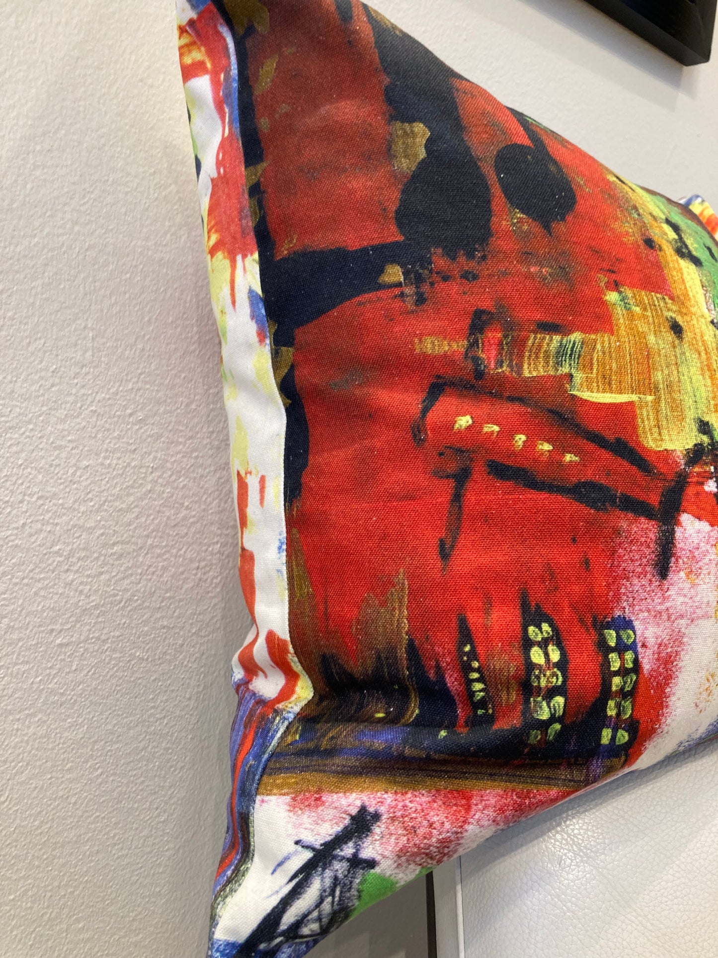Cushion cover - Made in Paris - Design by Gina Cinnamoni