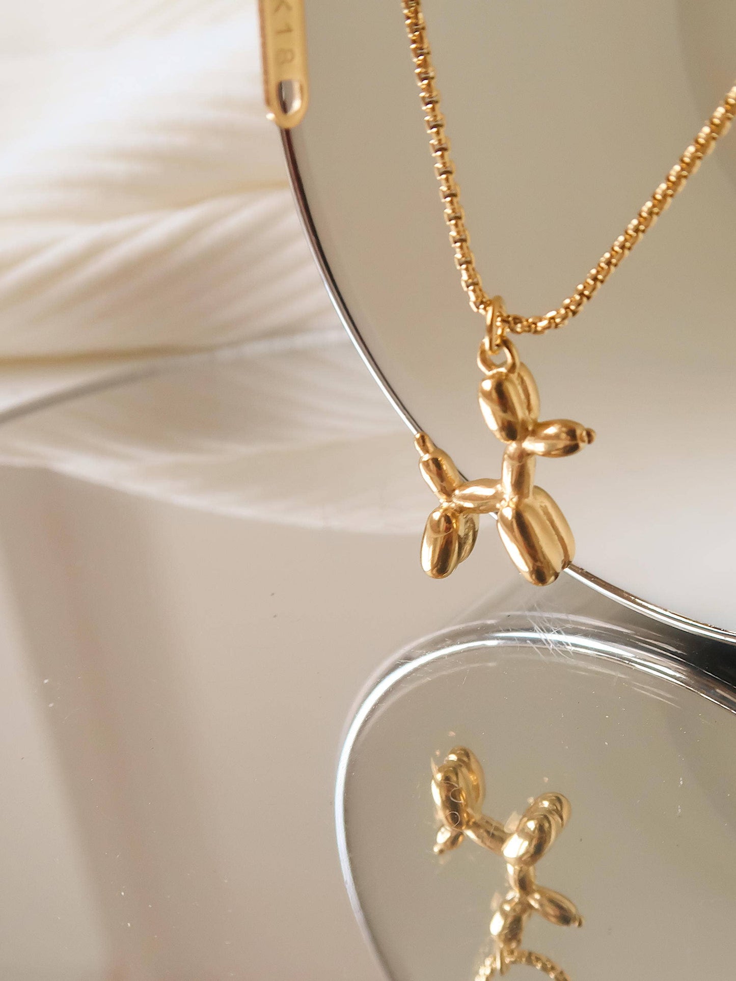 Liten Ballonghund Smycke - 18K Guldpläterat - Halsband med Berlock