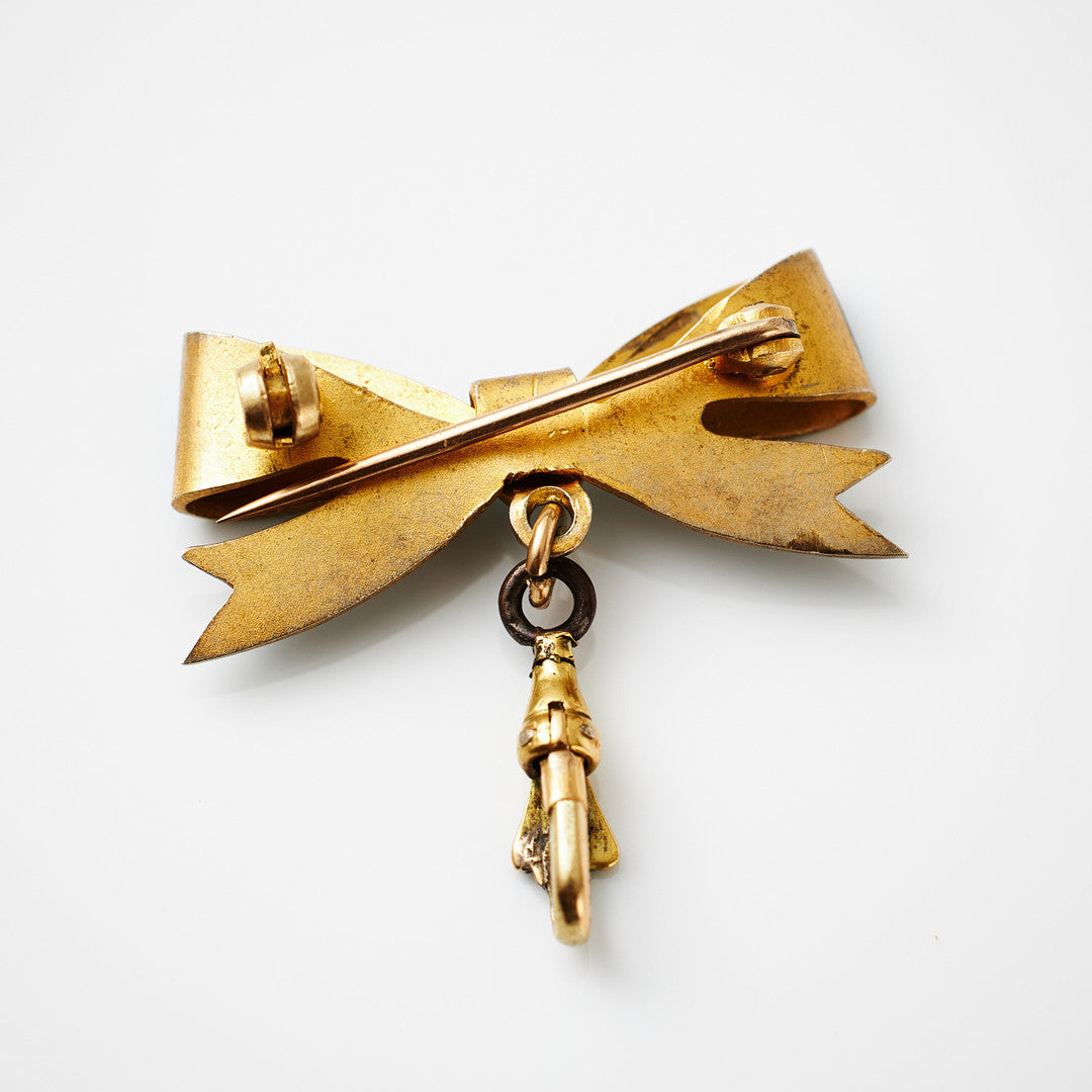 Vintage / London / DAMHÄNGUR / Fickur med Grön Guilloche-emalj och Diamanter