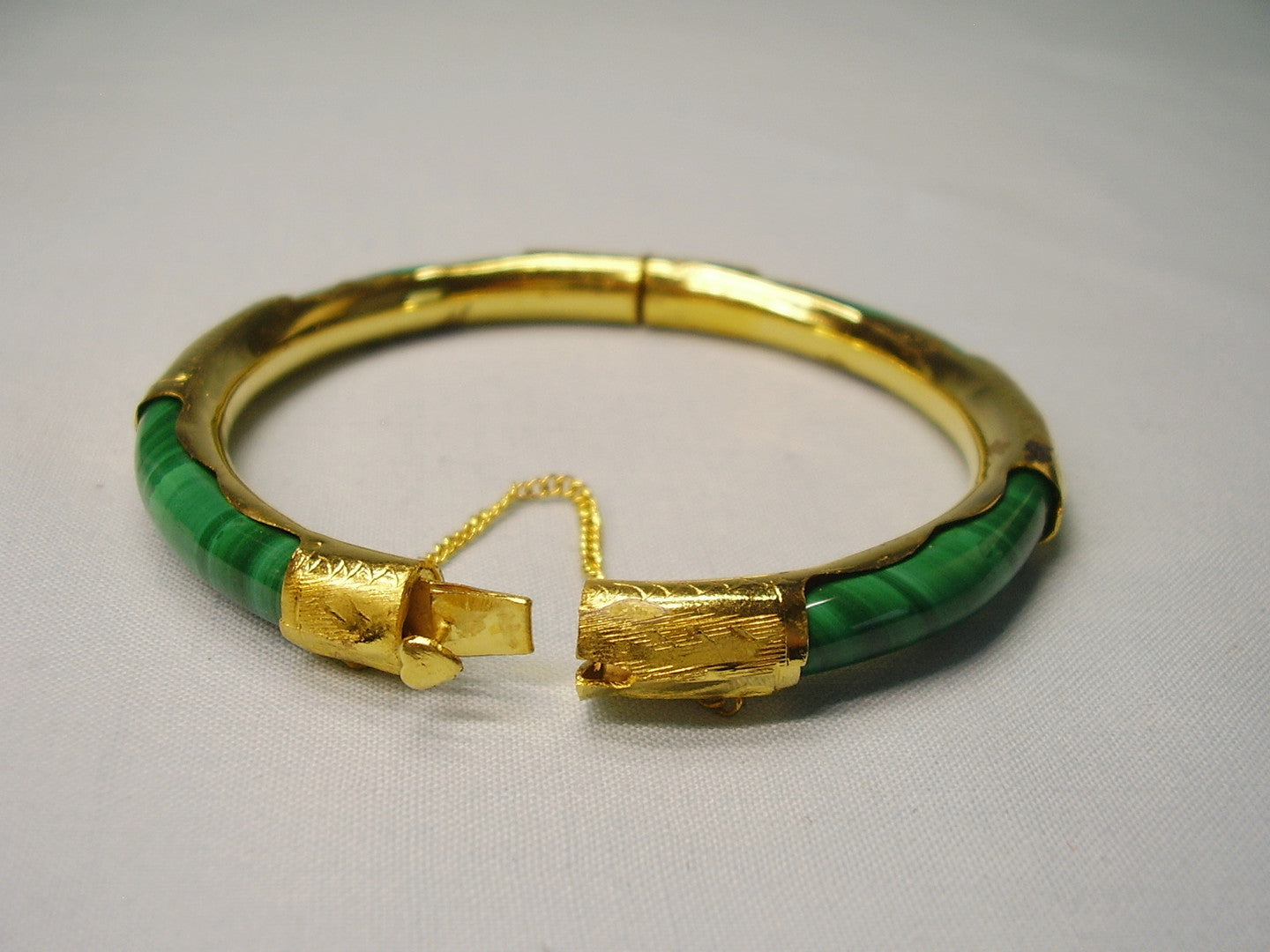 Vintage Bracelet - Malachite and Yellow Metal