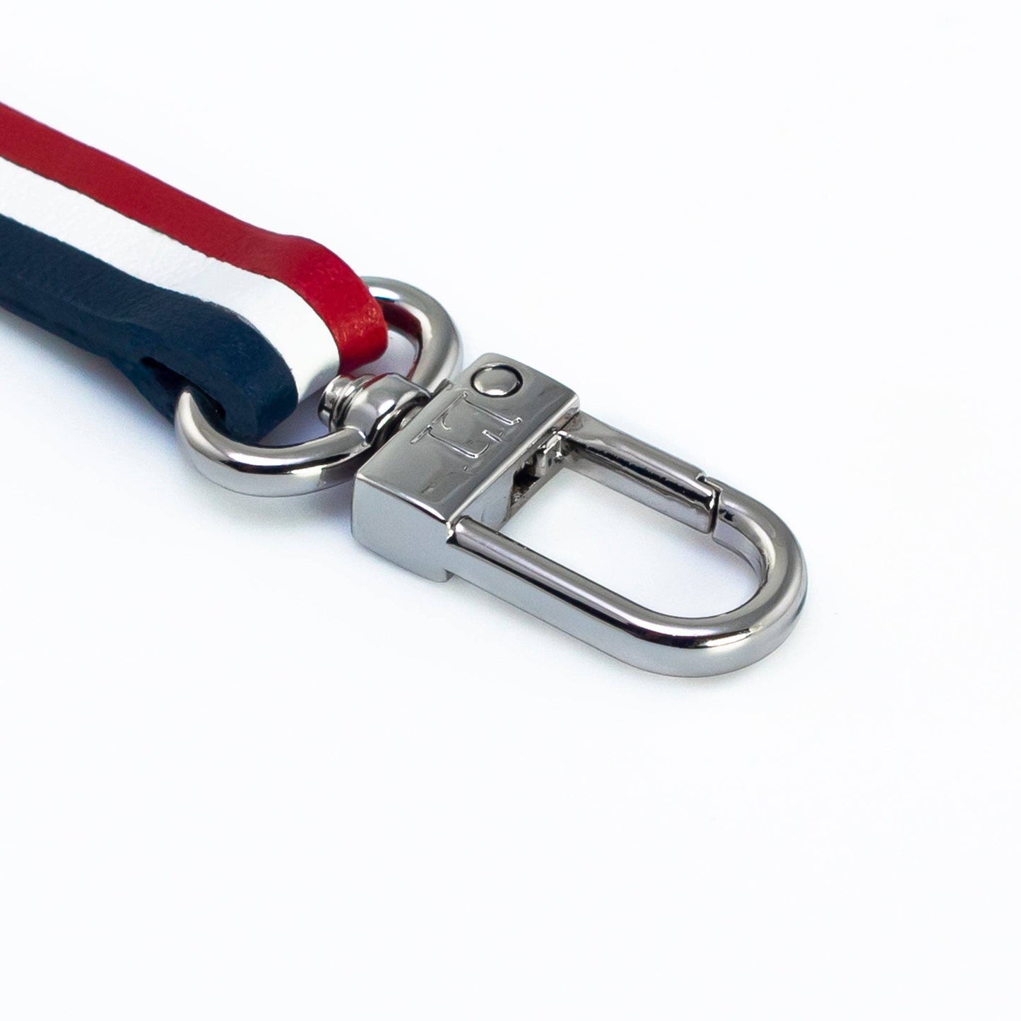 Paris Armband i Italienskt Läder Med Silverfärgat Lås – 21 cm