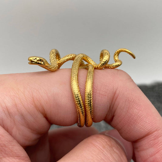 Ring med Orm- Rostfritt Stål och Guldplätering -  strl 13