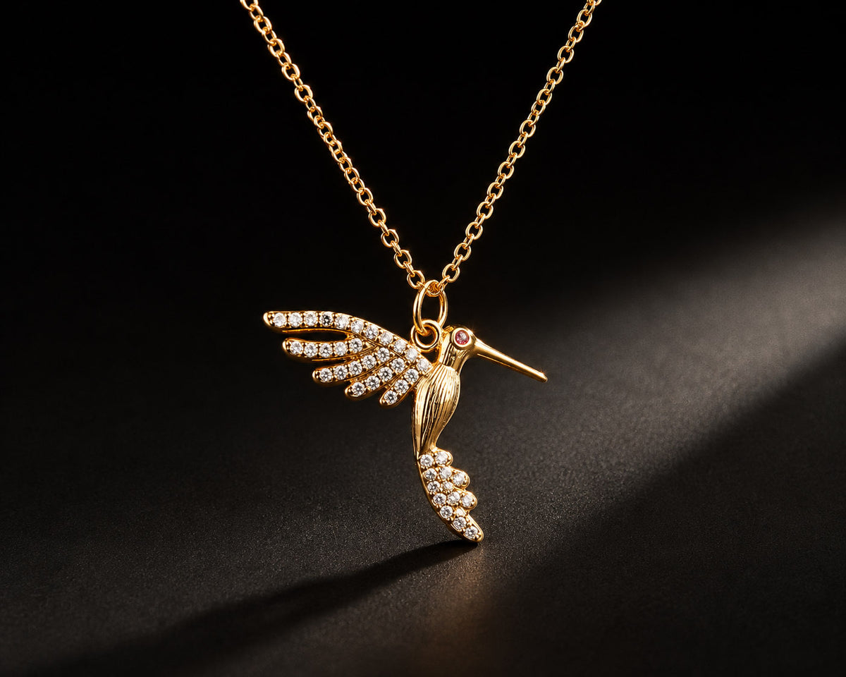 Hackspett Kolibri Fågel Smycke - 18K Guldpläterat - Halsband med Berlock