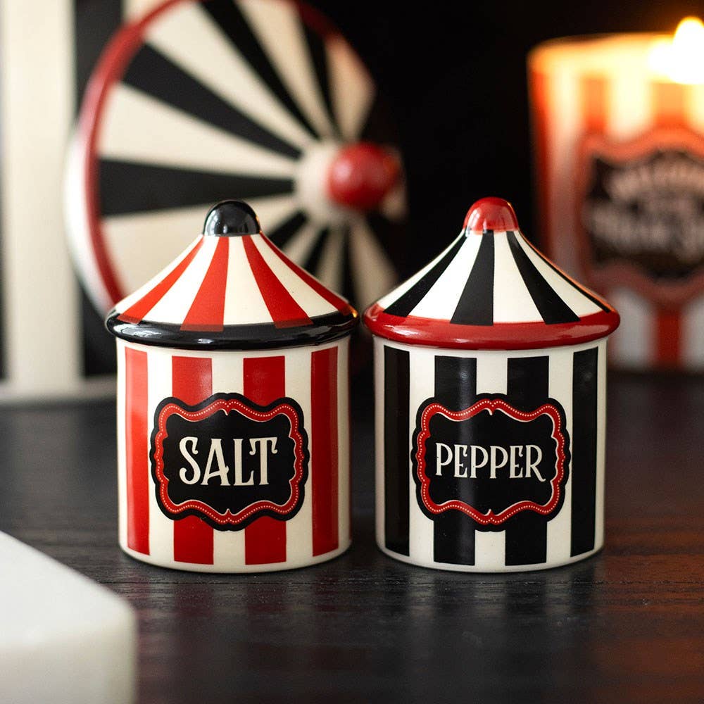 Salt- och Pepparkar Som Randiga Cirkustält – Set om 2